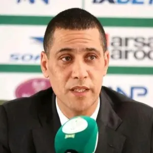 رئيس الرجاء المغربي يكشف ليلا كورة حقيقة بيع لاعبيه للزمالك
