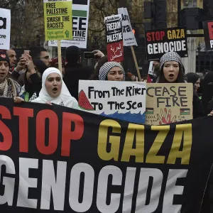 طالبة فلسطينية بجامعة مانشستر تقول إن السلطات البريطانية ألغت تأشيرتها لـ"أسباب امنية"