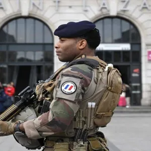 "بسبب التهديدات الإرهابية".. الاستخبارات الفرنسية توصي بإلغاء حفل الألعاب الأولمبية (صورة)