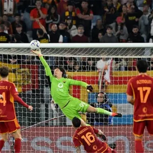 فيديو | يوفنتوس يلاحق التأهل لـ دوري أبطال أوروبا ويتعادل مع روما في الدوري الإيطالي