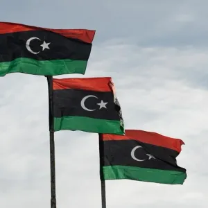 مراسل RT: اشتباكات عنيفة بالأسلحة الثقيلة بمدينة الزاوية الليبية  (فيديو)