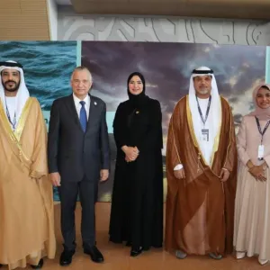آمنة الضحاك تستعرض نجاح الإمارات في تعزيز صحة المحيطات