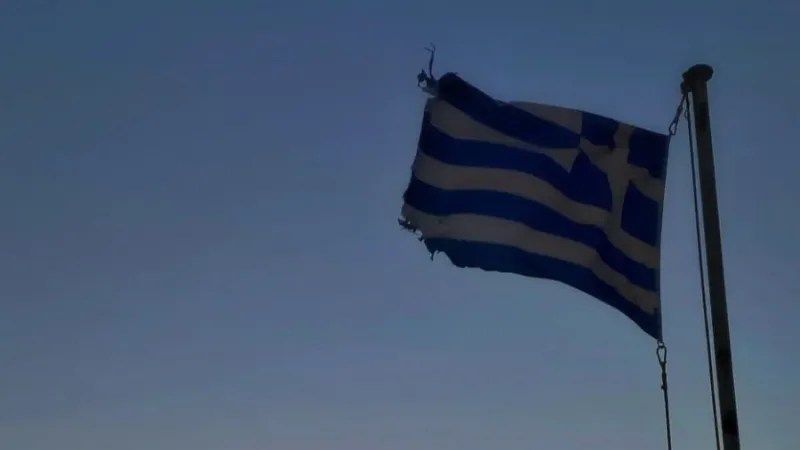 اليونان تصبح أول دولة أوروبية تطبق نظام العمل لـ 6 أيام