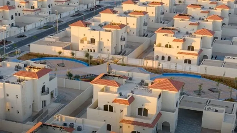 أبوظبي للإسكان: تشكيل لجنة للبت في طلبات المواطنين المتصرفين بالمنح السكنية