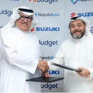 بدجت السعودية توقّع اتفاقية لشراء أكثر من 3000 سيارة من نجيب أوتو سوزوكي اليابانية