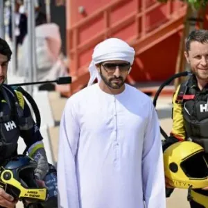 حمدان بن محمد يشهد منافسات «بطولة دبي للبدلات النفاثة» الأولى من نوعها عالمياً