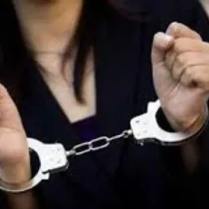 الأمن الوطني: إلقاء القبض على فتاة مبحوث عنها محل 54 أمر بالقبض في وهران