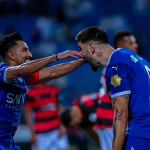 الهلال يستعيد الصدارة بفوزه الكبير على الرياض في دوري روشن