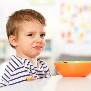 4 مشكلات تهدد طفلك عند زيادة الكالسيوم- دليلك لاكتشاف الأمر