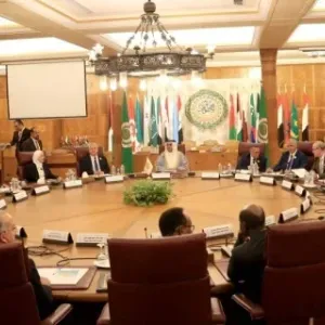 الصالح يشارك في جلسة مغلقة لرؤساء المجالس والبرلمانات العربية بالقاهرة