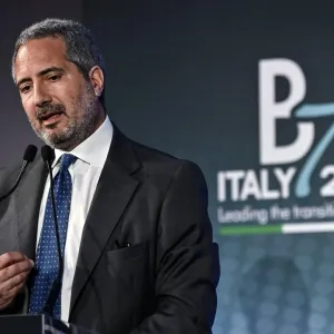 «فينكانتيري» الإيطالية لبناء السفن تعلن توسيع تعاونها مع السعودية