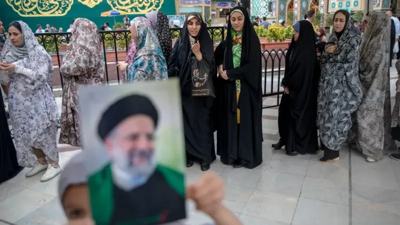 إغلاق مراكز الاقتراع وبدء الفرز برئاسيات إيران