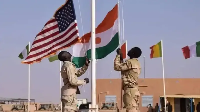 الولايات المتحدة توافق على سحب قواتها من النيجر