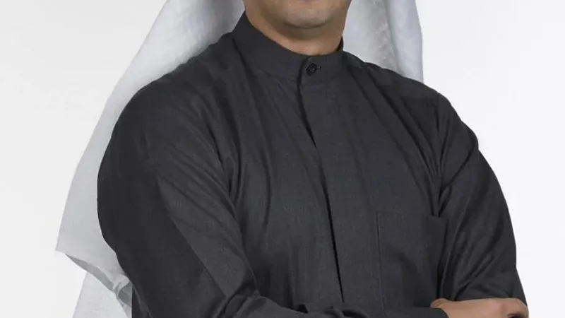 «حمود النايف الخليفي» يحصل على جائزة أنجح 10 رجال أعمال في الكويت
