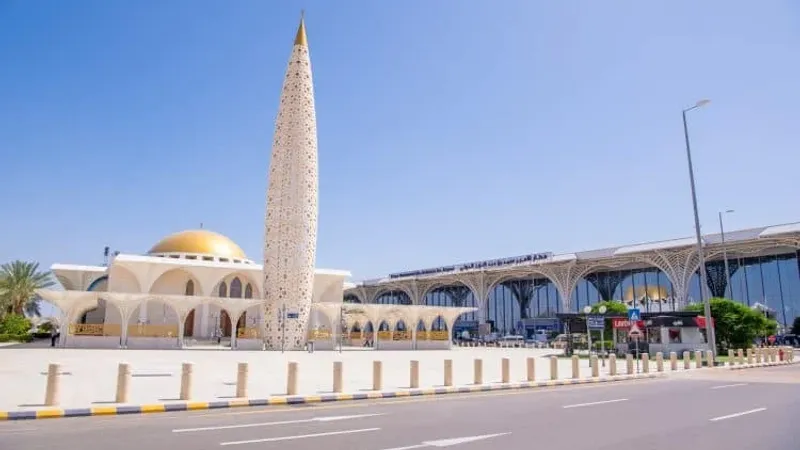 مطار الأمير محمد بن عبد العزيز ينافس على لقب الأفضل في العالم
