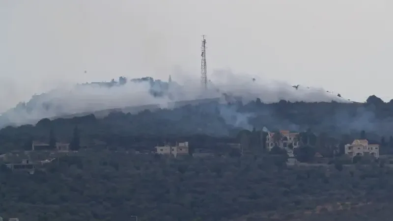 حزب الله يقصف مواقع إسرائيلية والاحتلال يرد بغارات على جنوب لبنان