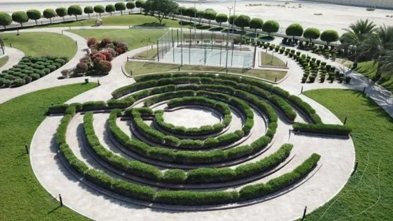 أبوظبي تعيد فتح الحدائق والمتنزهات الترفيهية أمام الجمهور الجمعة