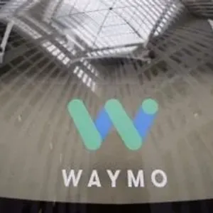 تاكسى Waymo الروبوتي ينفذ 50000 رحلة مدفوعة الأجر كل أسبوع