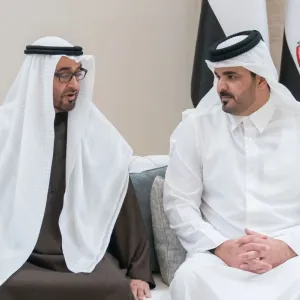 الشيخ جوعان بن حمد ينقل تعازي سمو الأمير إلى رئيس الإمارات
