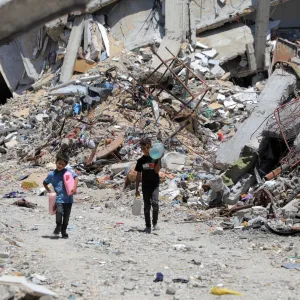 بن فرحان والصفدي يطالبان بوقف فوري لإطلاق النار في غزة