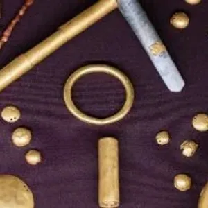 أين توجد أقدم قطعة أثرية ذهبية فى العالم؟