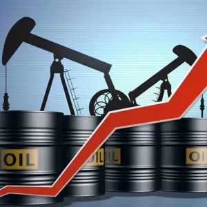 أسعار النفط ترتفع بعد مؤشرات عن ارتفاع الطلب الصيفي على الوقود