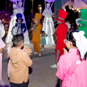 أكثر من 50 ألف زائر يشهدون فعالية «عيد بلدية الخبر»