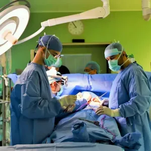إجراء أول عملية قلب مفتوح لحاج إندونيسي بالمدينة المنورة