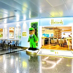 مطار حمد يوفر 180 خيارا للمطاعم ومتاجر البيع للتجزئة