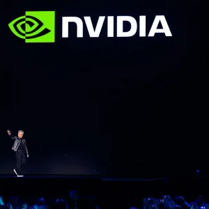 سهم Nvidia يهوي 10%.. والشركة تخرج من نادي التريليوني دولار