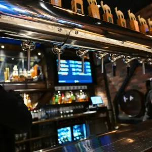بيرة محلية بنكهات عربية لأول مرة في الإمارات