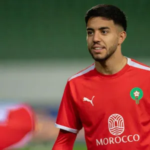 فريق سعودي يرغب في ضم الدولي المغربي إلياس أخوماش