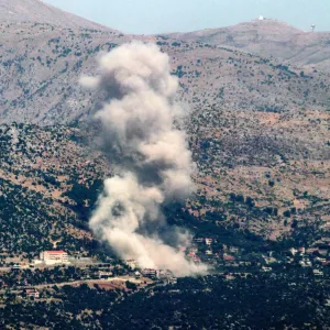 «حزب الله» يعلن استهداف مقار عسكرية إسرائيلية «بأكثر من 200 صاروخ»