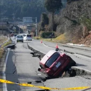 ثمانية جرحى في زلزال بقوة 6,3 درجة في غرب اليابان