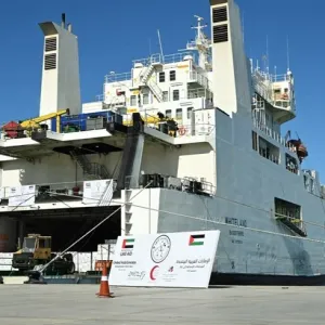 الإمارات تسير سفينة مساعدات جديدة إلى قطاع غزة من ميناء لارنكا