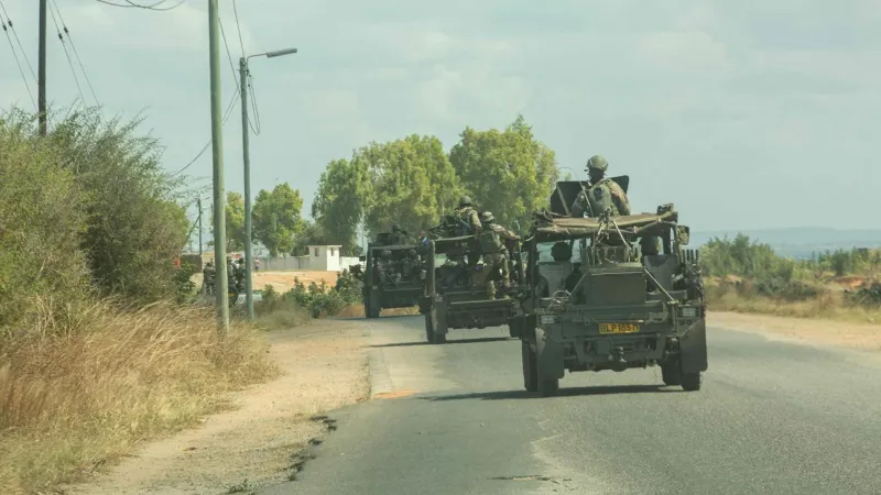 إرهابيون يهاجمون مدينة في موزامبيق