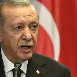 أردوغان يتهم الغرب بازدواجية المعايير: أدانوا هجوم إيران والتزموا الصمت عند استهداف قنصليتها