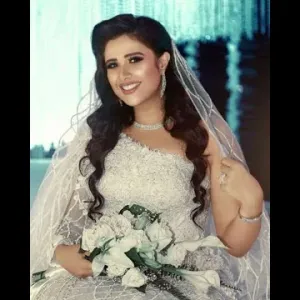 «جوزي الجديد».. ياسمين عبدالعزيز بفستان زفاف في أحدث ظهور وتعليق مفاجئ من العوضي