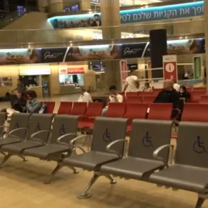 مطار بن غوريون الإسرائيلي يستأنف نشاطه إثر إغلاق المجال الجوي بسبب عملية "الوعد الصادق"