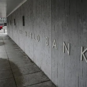 رغم الانتقادات.. البنك الدولي يوافق على استضافة صندوق "خسائر وأضرار" المناخ