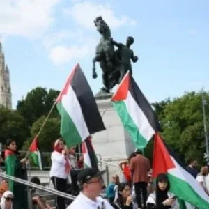 إيرلندا : متظاهرون يتهمون واشنطن بالمساهمة في حرب الإبادة بغزة