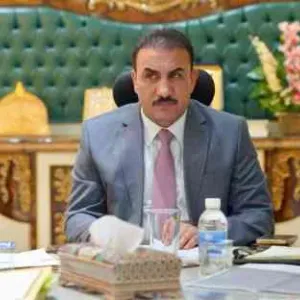 خلال اجتماع عاجل.. وزير التربية العراقي يتوعد الشركات المتلكئة بالمشروع "رقم واحد"