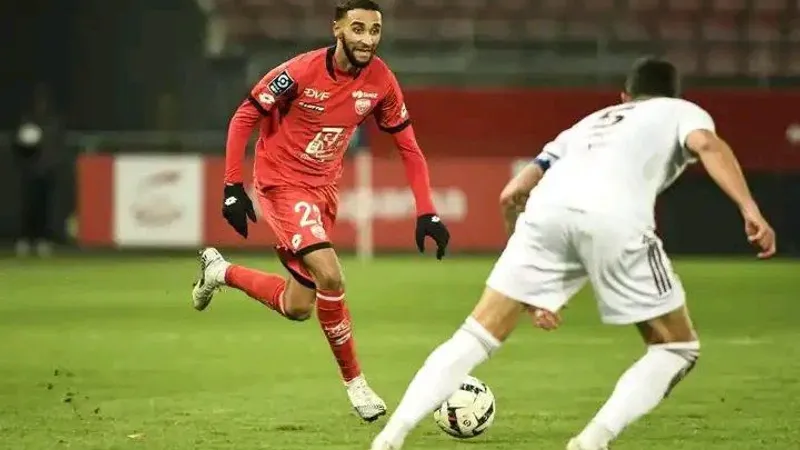 الوداد يضم وليد ناسي لاعب ديجون الفرنسي