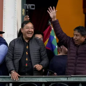 فيديو. الرئيس البوليفي يُشدّد على التمسك بالديمقراطية بعد محاولة انقلاب فاشلة