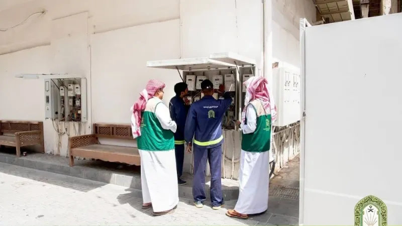 «الإسلامية»: ضبط اختلاسات كهرباء ومياه مساجد في جدة.. لتشغيل محلات ومصاعد وبسطات