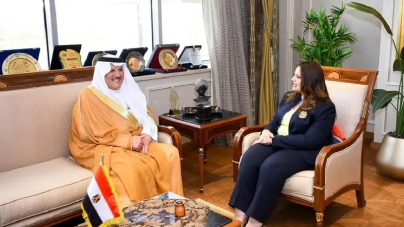 وزيرة الهجرة المصرية: العلاقات مع السعودية قوية تنعكس إيجابياً على المنطقة