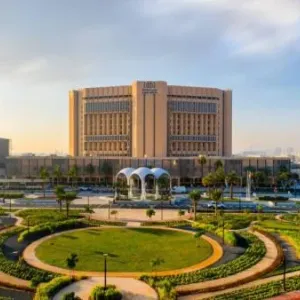 مستشفى دبي يجري عملية استئصال ناجحة لأكبر ورم في الغدة الكظرية بالعالم