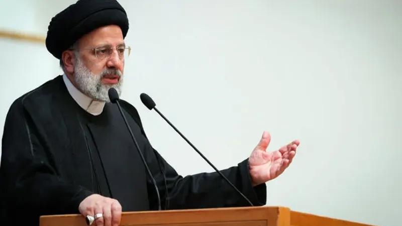 الرئيس الإيراني: لن نصنع أسلحة نووية لأنه "يخالف عقيدتنا"