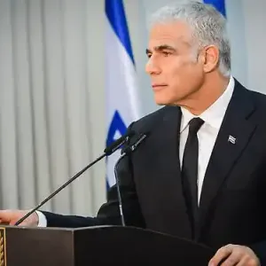 زعيم المعارضة الإسرائيلية يدعو نتنياهو للاستقالة