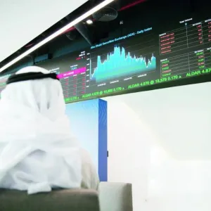 ضغوط بيع تهبط بمؤشرات أسواق الإمارات.. وسهم «ألف» يصدم المساهمين